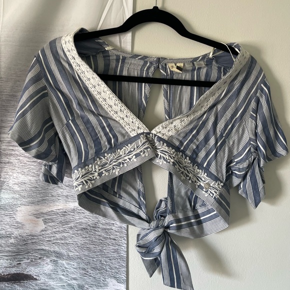 Roxy two piece summer outfit or cover up - Picture 2 of 5